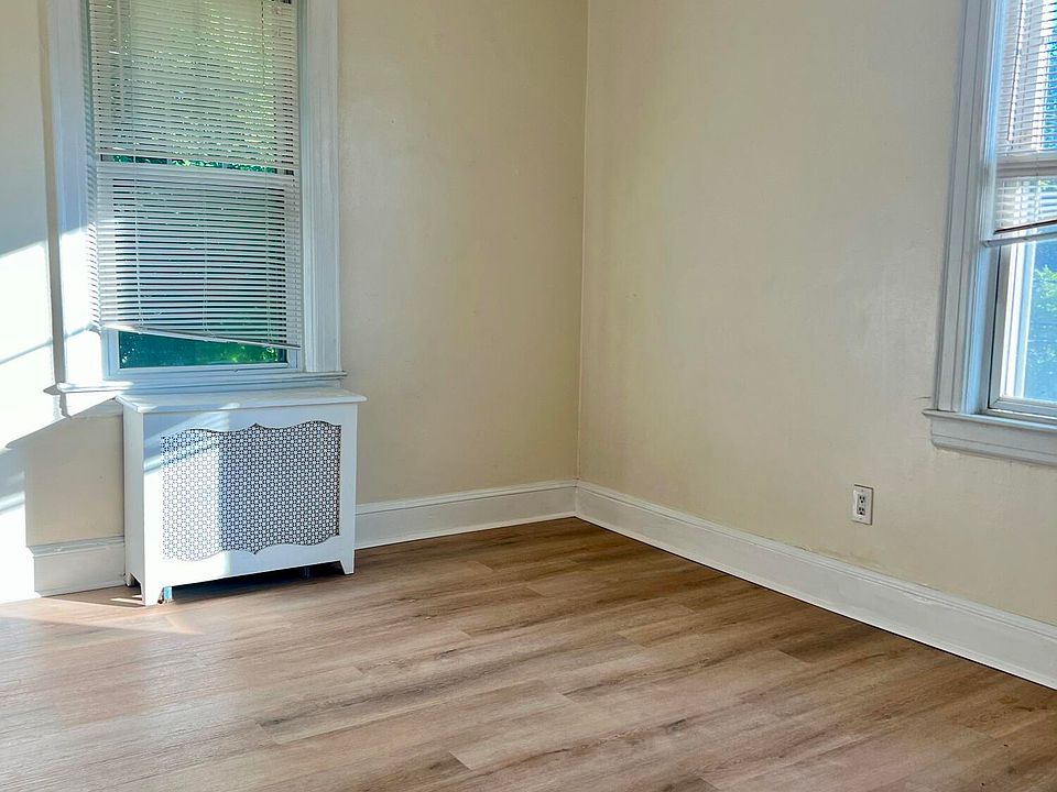 1st image of 30 Grand Ave Floor 2