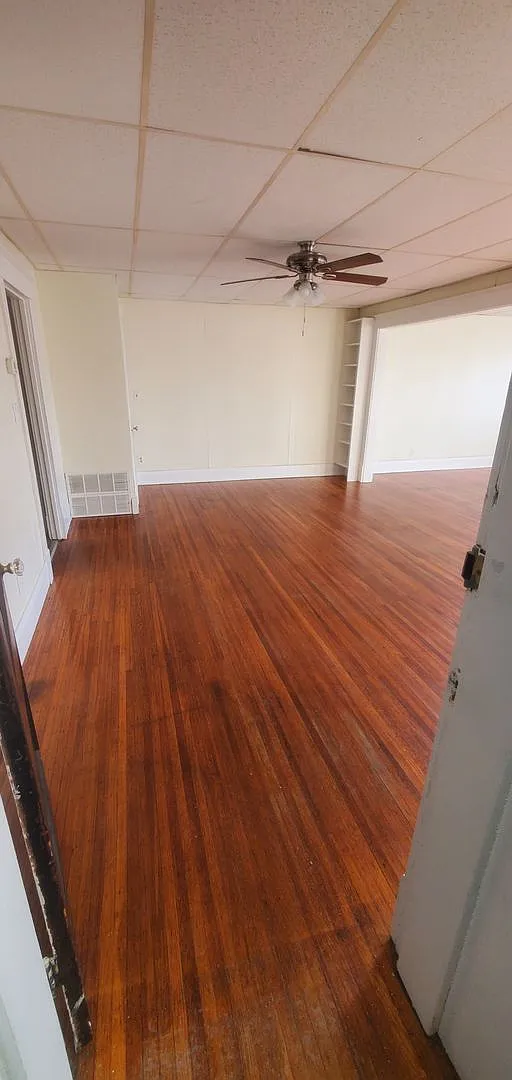 Building Photo - 3113 Delaware Ave #1-2