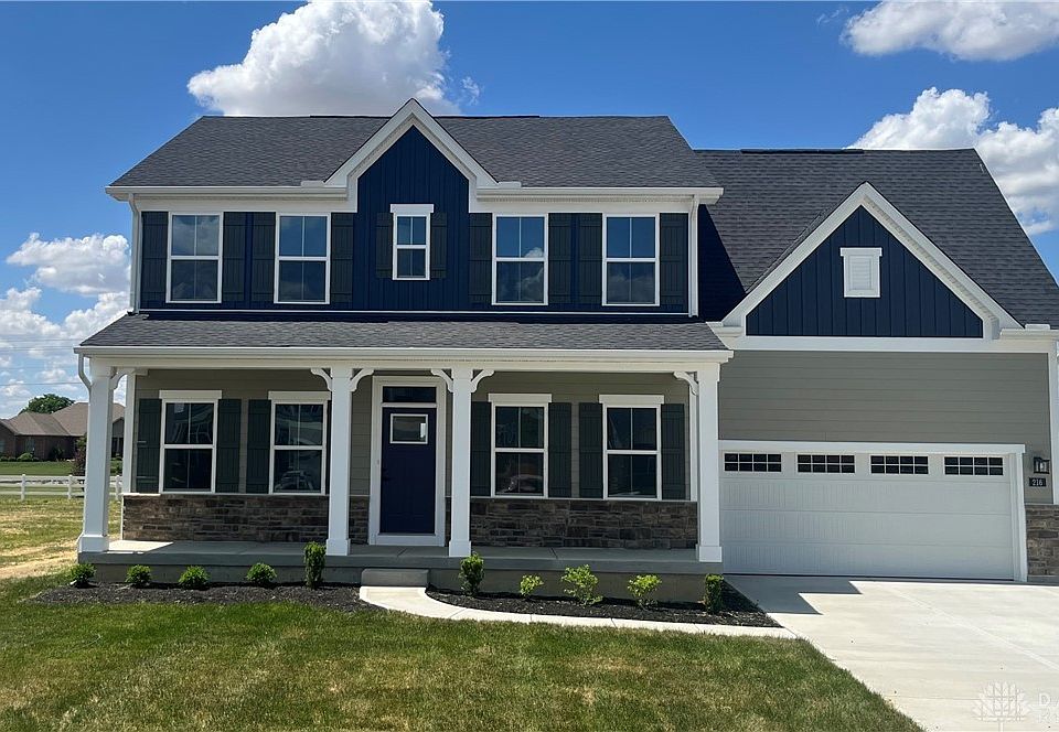 1st image of 216 Chapel Ct
