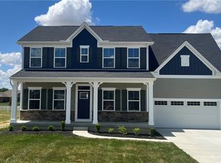216 Chapel Ct, Troy, OH 45373