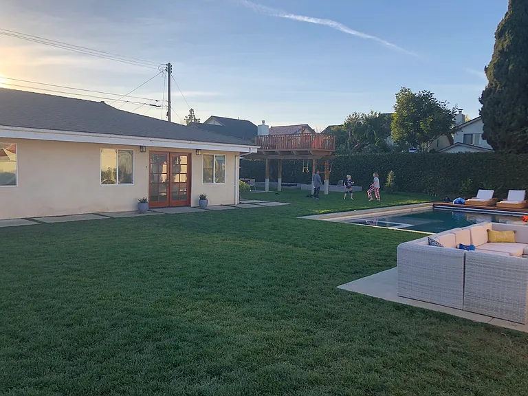 4635 Lindblade Dr #B — Photo 14