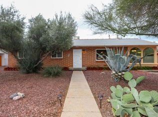 6820 E Scarlett St, Tucson, AZ 85710
