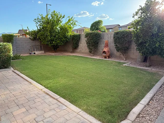 17106 N 184th Ln — Photo 25