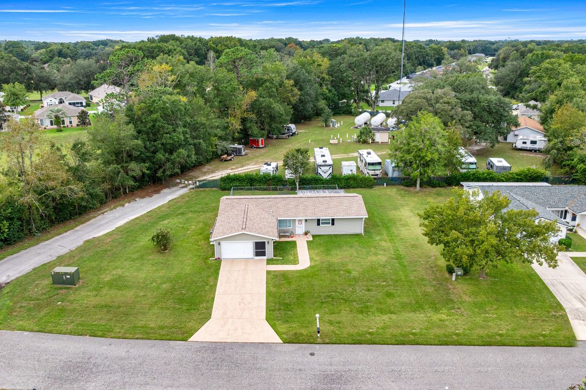 next background image