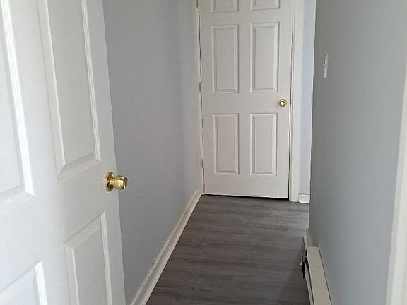 5th image of 1521 W Tioga St #2