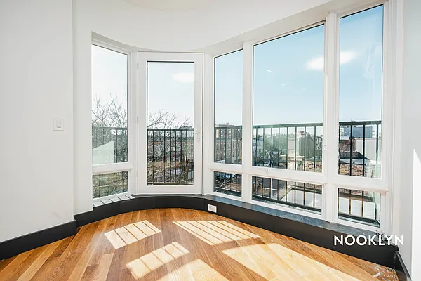 Rented by Nooklyn NYC LLC | media 6