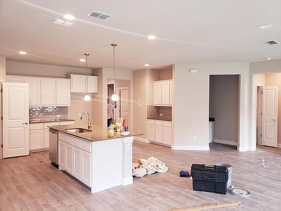 5th image of 1409 El Cerrito Ln