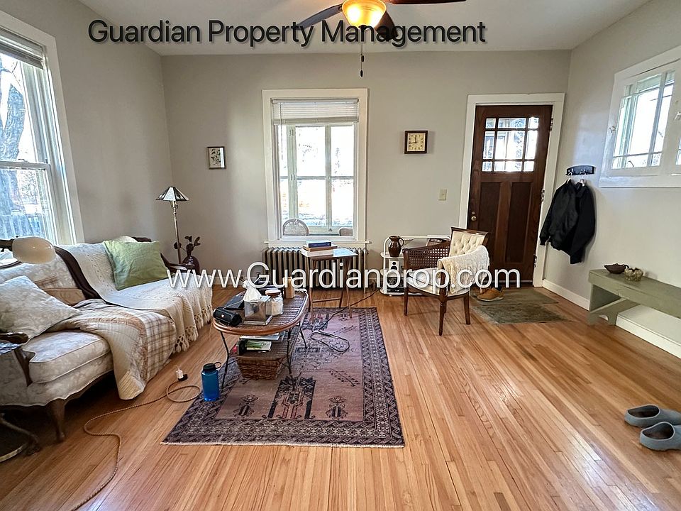1st image of 3005 E 24th St