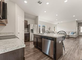 13267 Janet Ann Ln, Walker, LA 70785