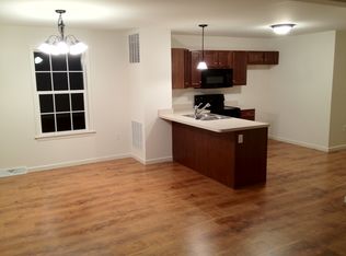 755 Oak Leaf Ln, Harrisburg, PA 17111
