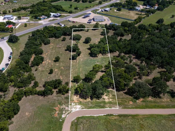 8 Lakewood Dr, Whitney, TX 76692