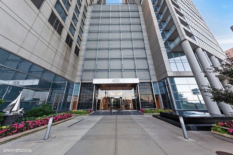 1st image of 600 N Lake Shore Dr APT 912