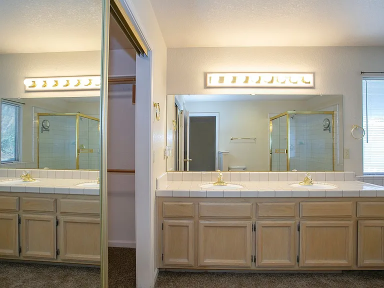 5809 Lincoln Ave — Photo 25