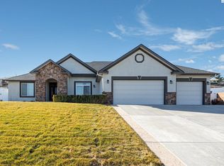 2315 Cottontail Ln, Richland, WA 99352