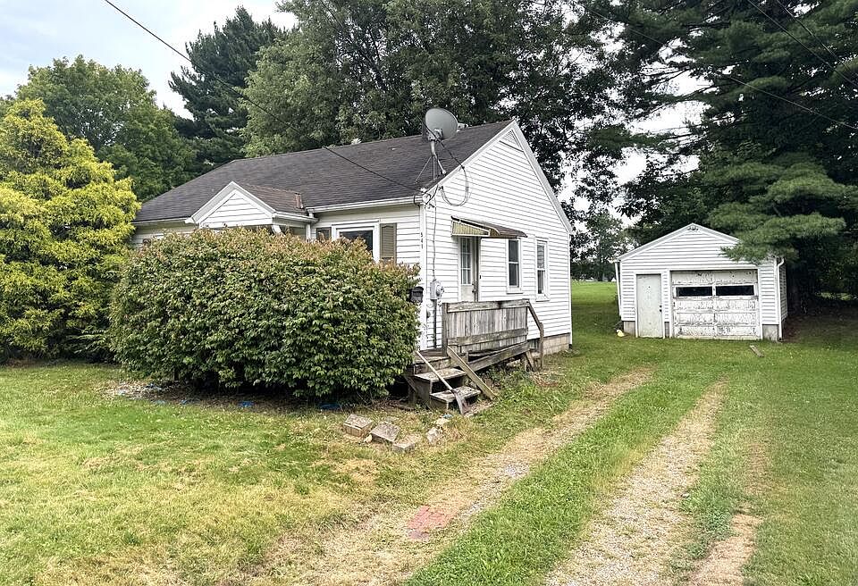 1st image of 541 Burns St