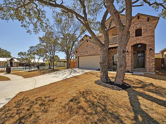2nd image of 2305 Cactus Valley Dr