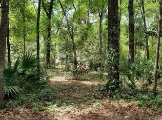 9280 Emily Dr, Fanning Springs, FL 32693