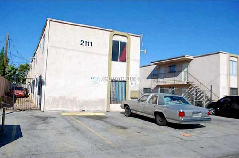 2nd image of 2111 Webster St