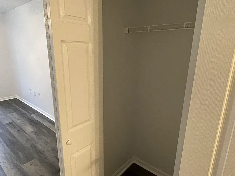 4041 San Marino Blvd #303 — Photo 12