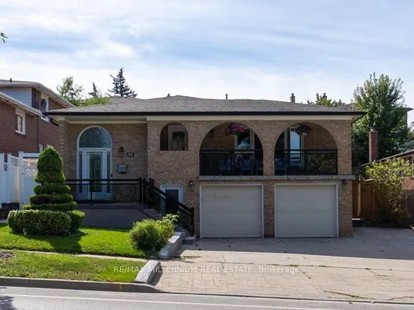 99 Willis Rd, Vaughan, ON L4L 2S4