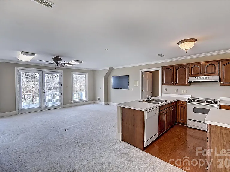 5100 Piper Glen Dr — Photo 39