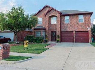 1812 Newton Dr, Flower Mound, TX 75028