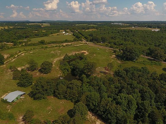 4th image of 1750 County Road 118