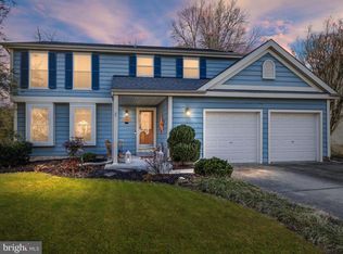 7902 Colchester Ct, Pasadena, MD 21122