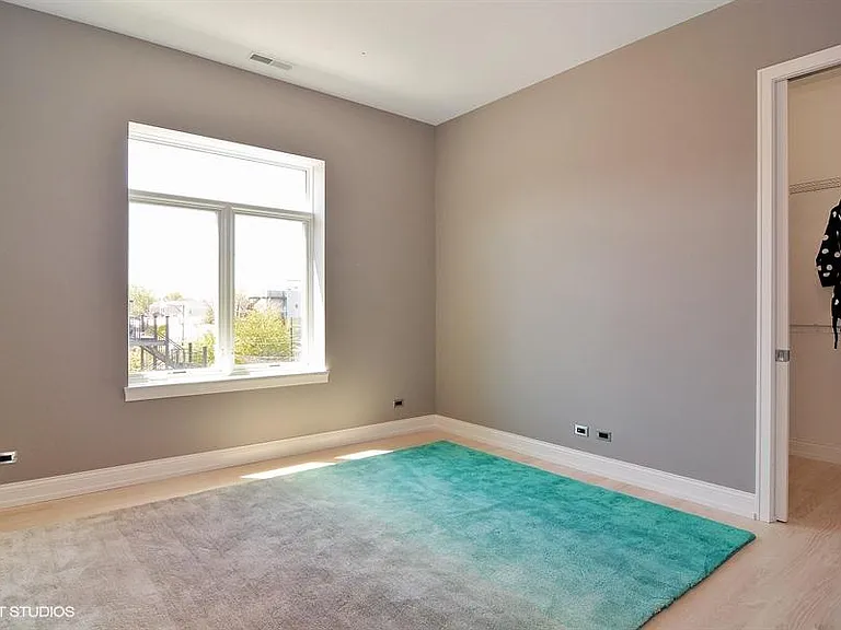 1444 N Western Ave #2S — Photo 12