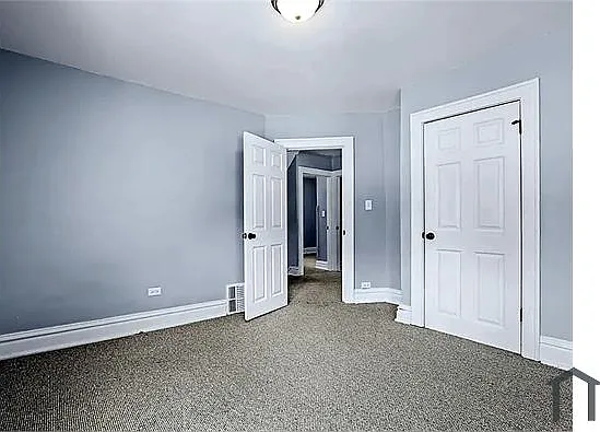 443 N Hinkley Ave — Photo 4