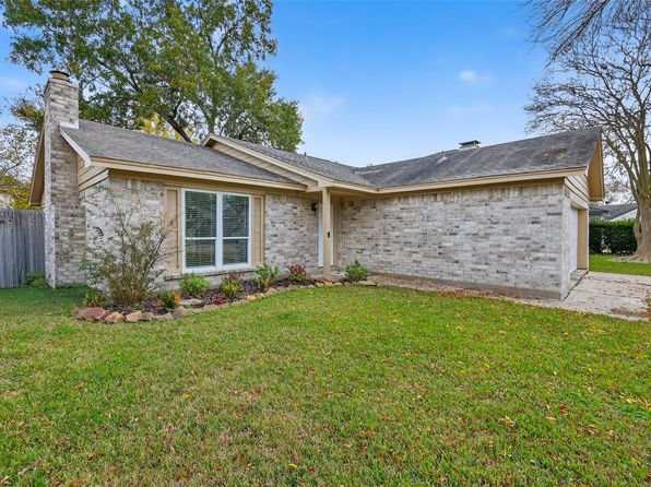 16115 Little Cypress Ln