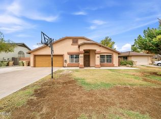 5440 N 80th Lane, Glendale, AZ 85303