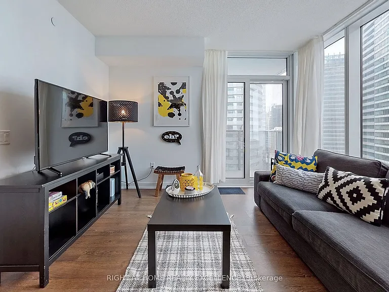 10 York St #2203 — Photo 10