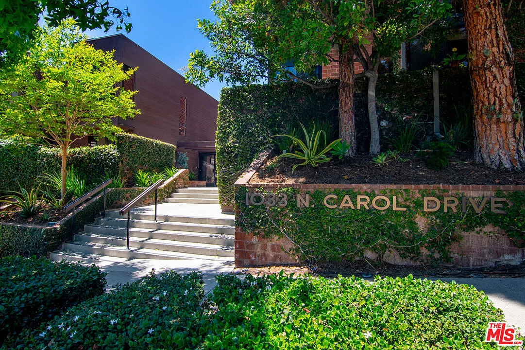 Building Photo - 1033 Carol Dr #T13