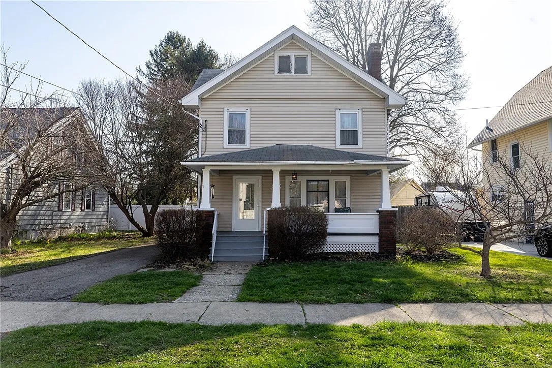 108 Morningside Dr photo 1