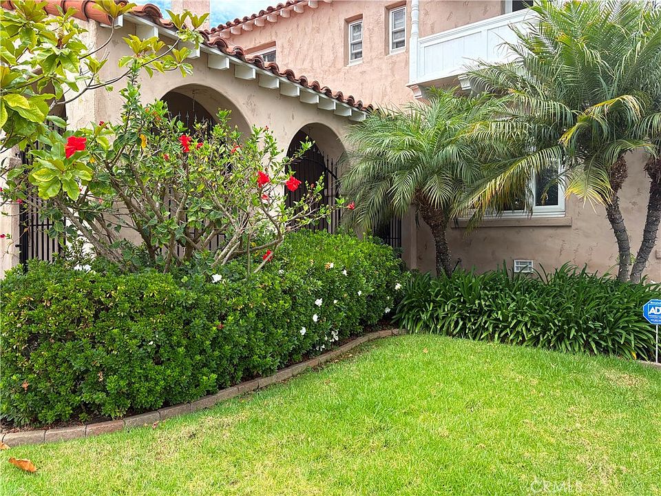 1st image of 3647 Hyacinth Dr