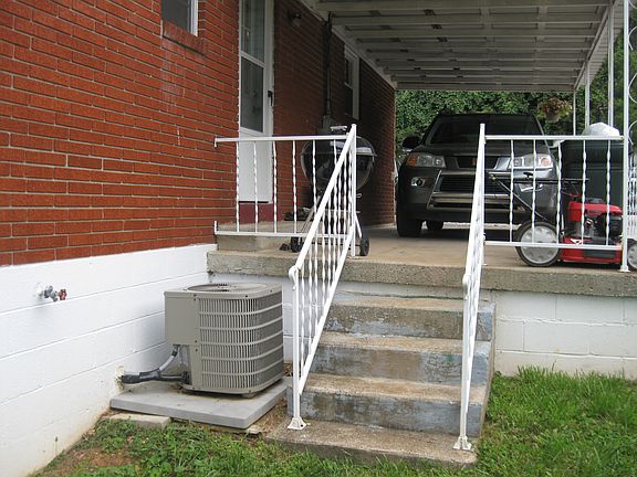 5th image of 95 Kentucky Ave