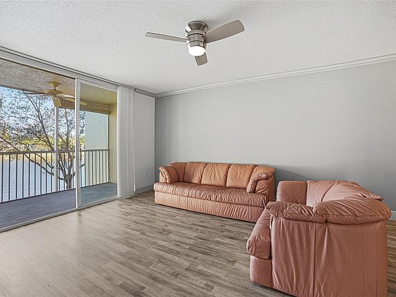 5th image of 7763 Southampton Terrace #201