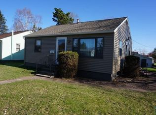 718 13th Ave, Two Harbors, MN 55616