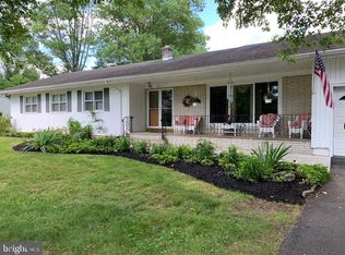 35 Slayback Dr, Princeton Junction, NJ 08550
