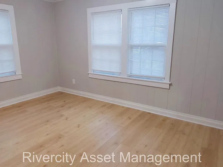 1757 Euclid Ave — Photo 4