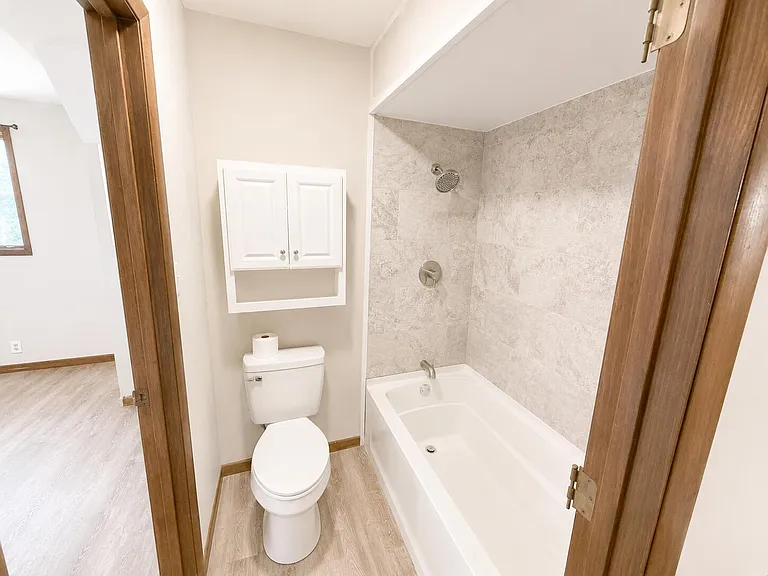 4284 State Road J — Photo 32