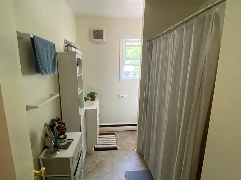 54 Wells St — Photo 12