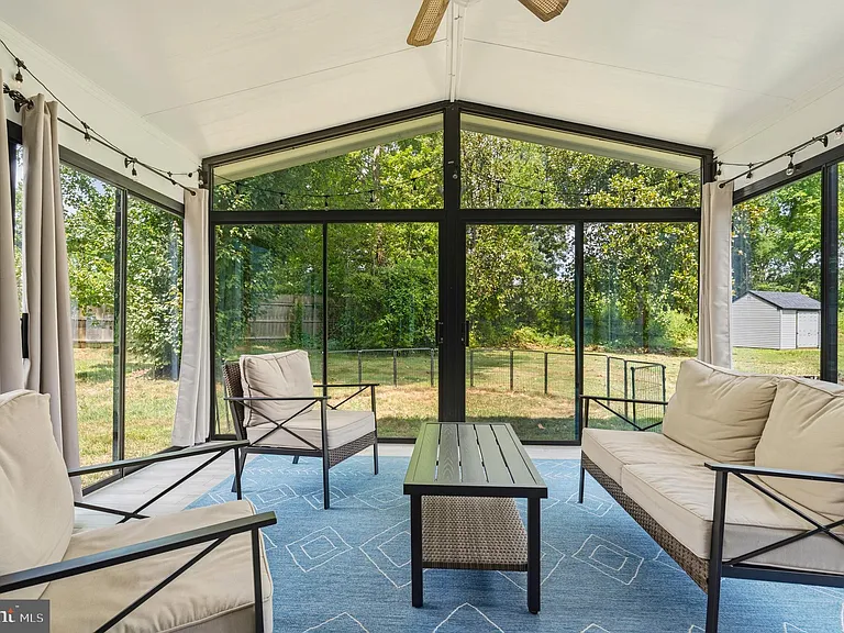 1205 Windermere Ct — Photo 19