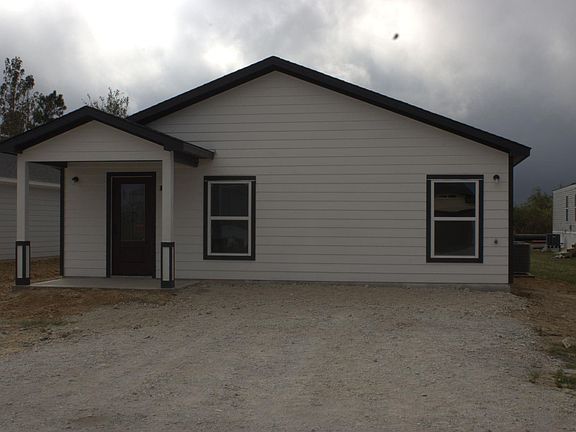 3rd image of 334 Road 5840
