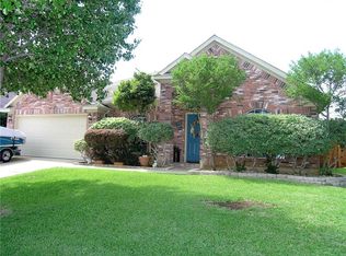1200 Angel Fire Ln, Arlington, TX 76001
