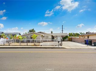 7925 Locust Ave, Fontana, CA 92336