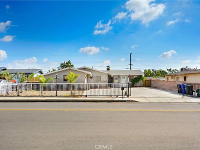 7925 Locust Ave, Fontana, CA, 92336