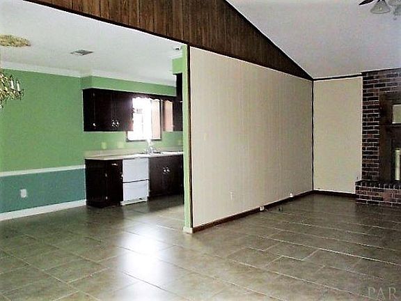 4th image of 619 Sawara Cir
