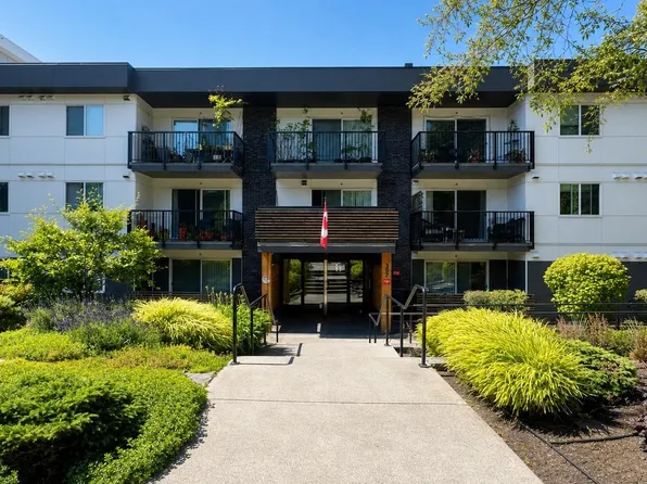 357 E 2nd St #207, North Vancouver, BC V7L 1C6